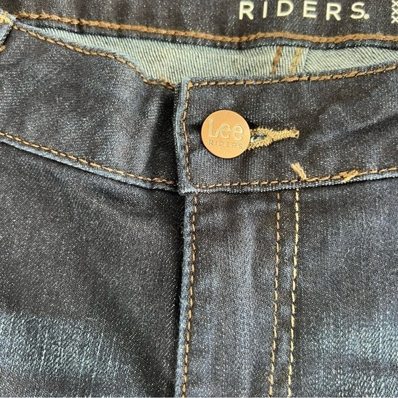 NWT. LEE RIDERS Woman’s Boot cut Jean’s - Picture 7 of 11